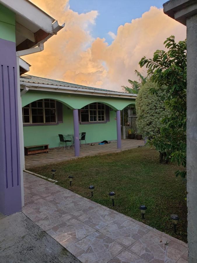 Matthew'S Miracle View Roseau Exterior foto